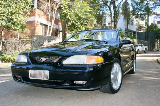 FORD MUSTANG 5.0 GT CONVERSÍVEL V8 GASOLINA 2P AUTOMÁTICO